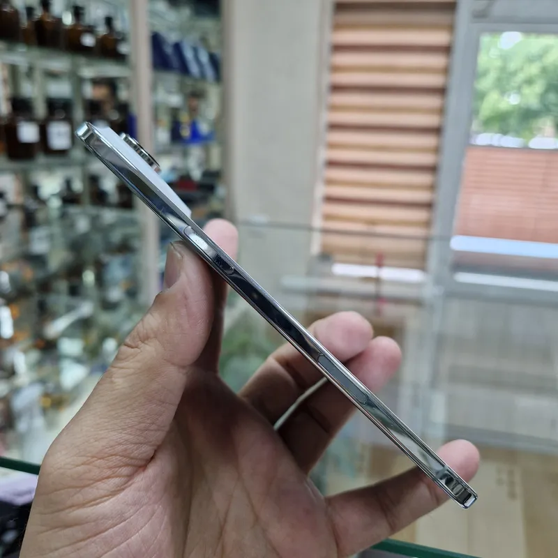 iPhone 17 Air LL/A 3 iPhone 17 Air LL/A 3