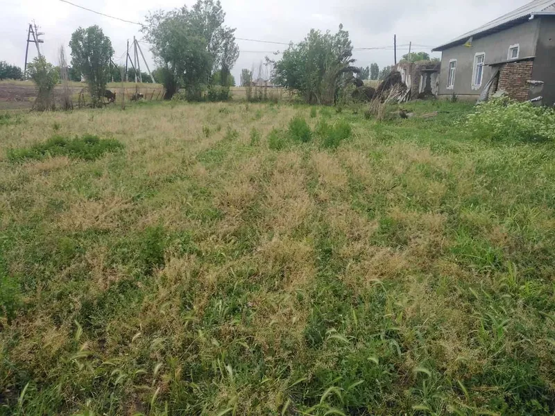 Yer sotiladi srochna