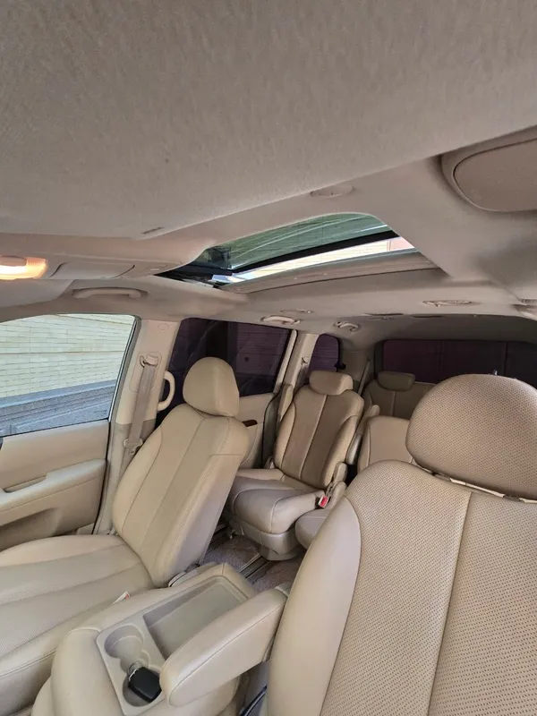 Kia carnival 3