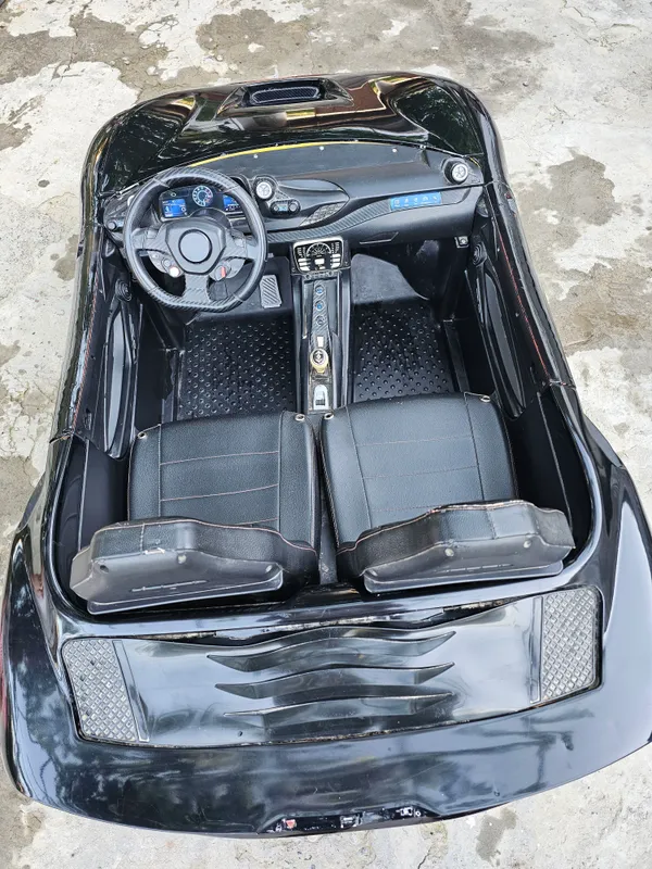 Детская машина Ferari F8 24W, 2 аккумулятора, до 70 кг 3 Детская машина Ferari F8 24W, 2 аккумулятора, до 70 кг 3