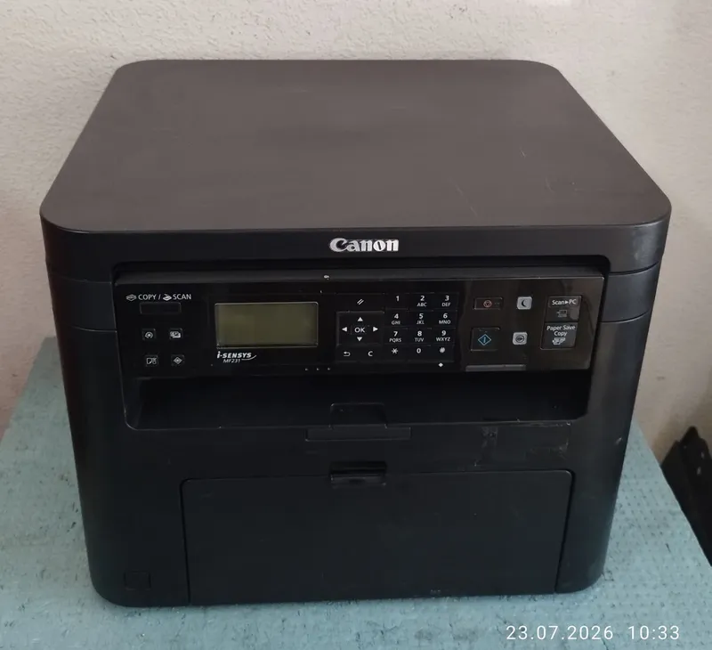 Canon MF231 в идеальном состоянии