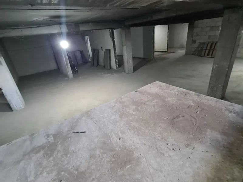 Сдаётся коммерческое помещение 950 м² подвал — фото 1
