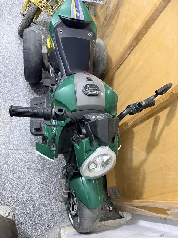 Elektr mototsikl sotiladi 2