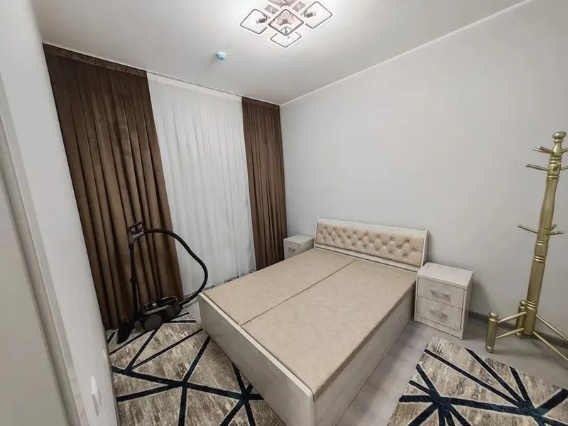 Shayxontohur 1 xonali kvartira
