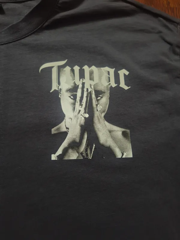 2Pac TUPAK yangi oversayz futbolka Pull&Bear x 2Pac original 3 2Pac TUPAK yangi oversayz futbolka Pull&Bear x 2Pac original 3