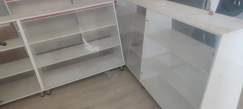 Магазин учун полкалар сотилади. Хар бири 1,5 млн.сумдан. Яна Нархини — фото 1