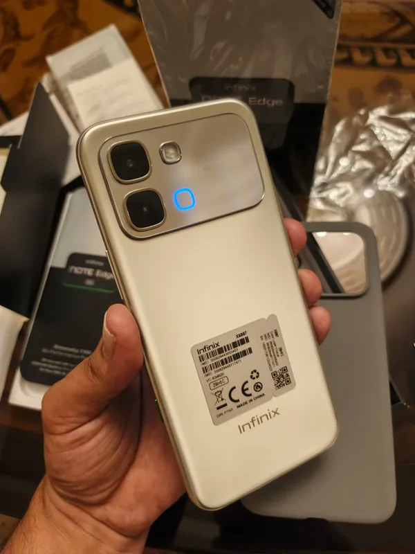 Infinix Edge 5G новый, неиспользованный в полном ко 2 Infinix Edge 5G новый, неиспользованный в полном ко 2