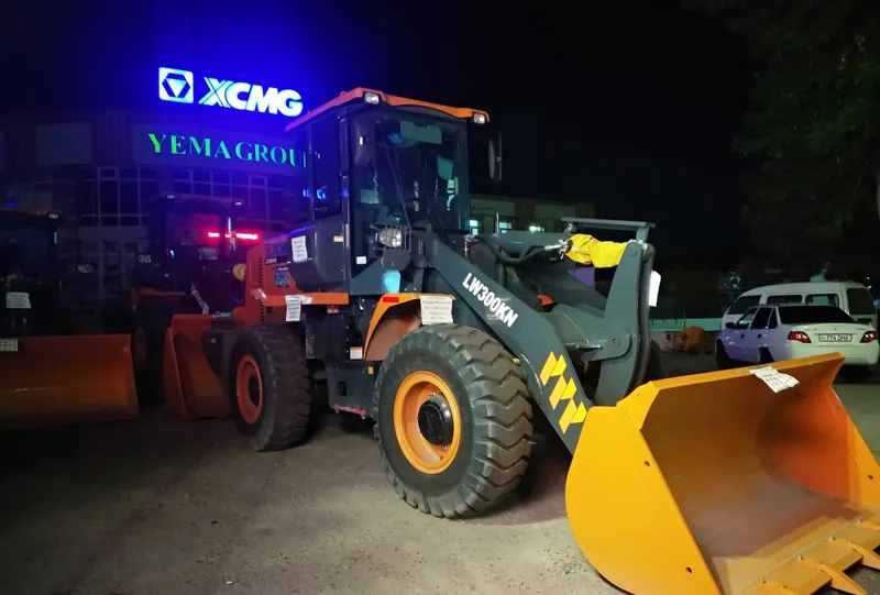 НА складе ! Фронтальный погрузчик XCMG LW300KN 1,8 M3 Джойстик — фото 2