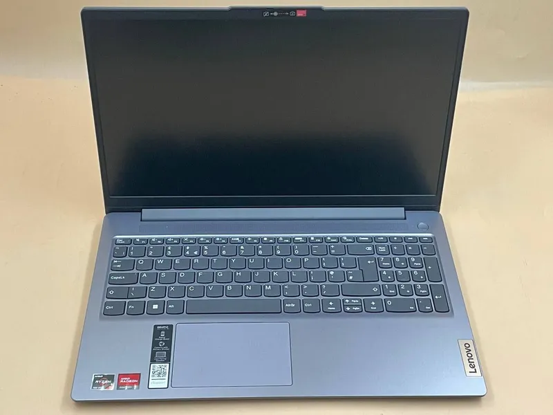 Lenovo IP Slim 3 15AMN8