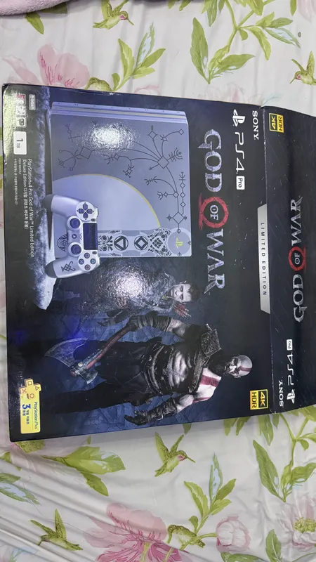 PlayStation 4 Pro 1TB 2