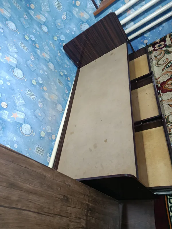 Продаётся кровать, состояние хорошее 3 Продаётся кровать, состояние хорошее 3