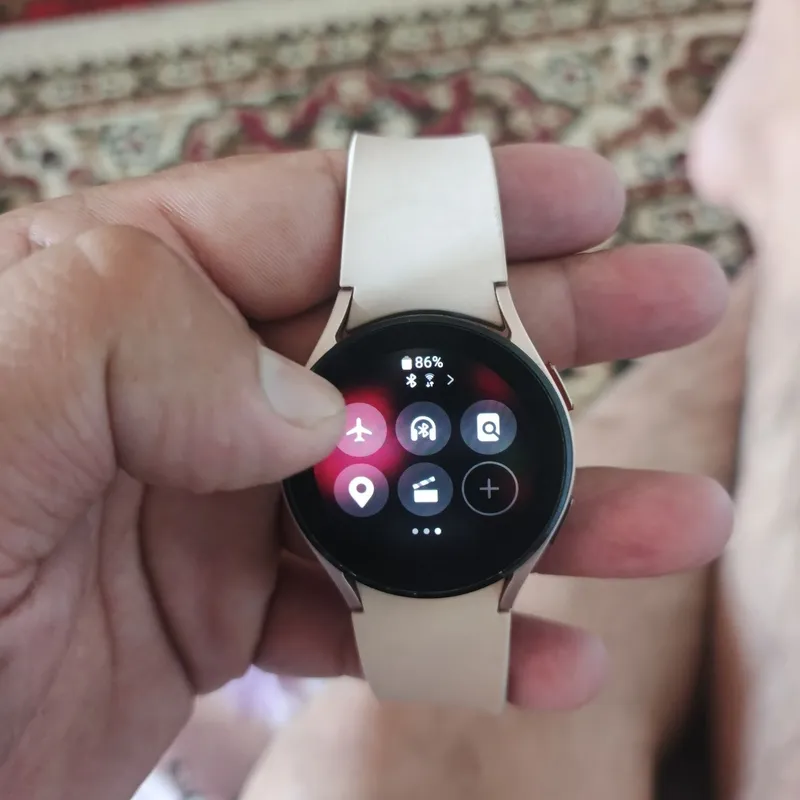 Galaxy watch 4 yaxshi holatda — фото 2