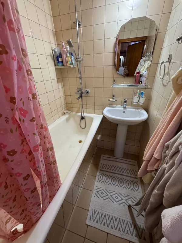 Продаётся 4-комнатная квартира, 96 м², Шайхантахурский район 5