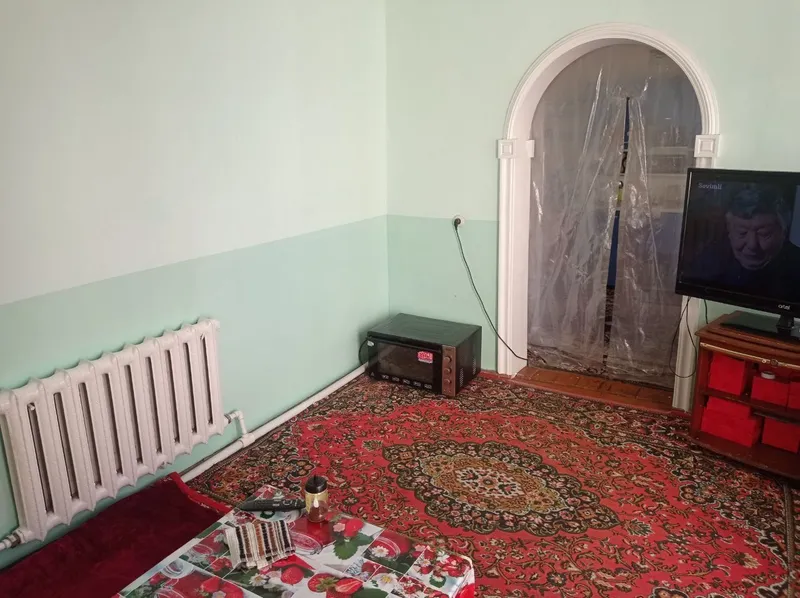 Учтепа тумани Шарк гули МФЙ 2 сотихли 6 хонали уй сотилади 8
