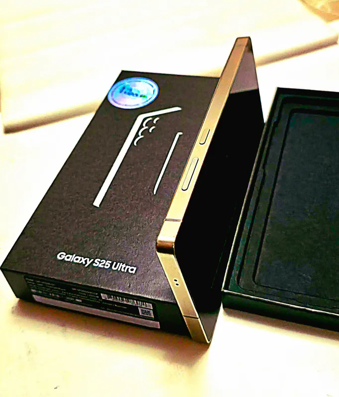 Самсунг S25 Ultra 512/12 GB 9