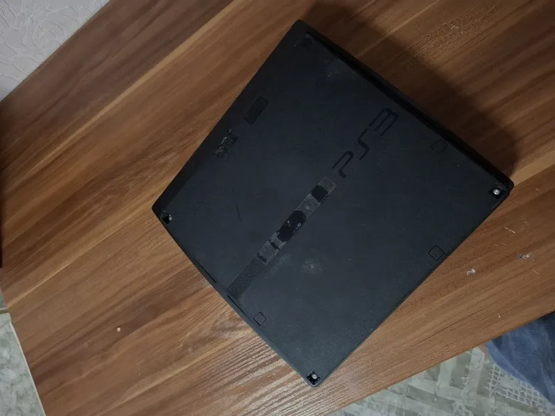 Play station 3slim 4 Play station 3slim 4