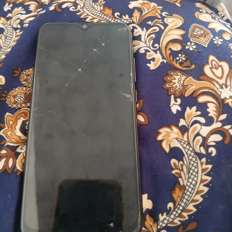 redmi 8 sotiladi zur telifon