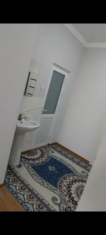 Gurlan tuman markazida 3 xonali kvartira sotiladi — фото 1
