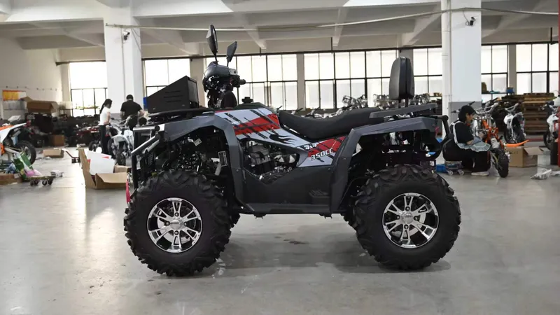Kvadratsikl ATV 400 4WD, 2026, 1 km 2 Kvadratsikl ATV 400 4WD, 2026, 1 km 2