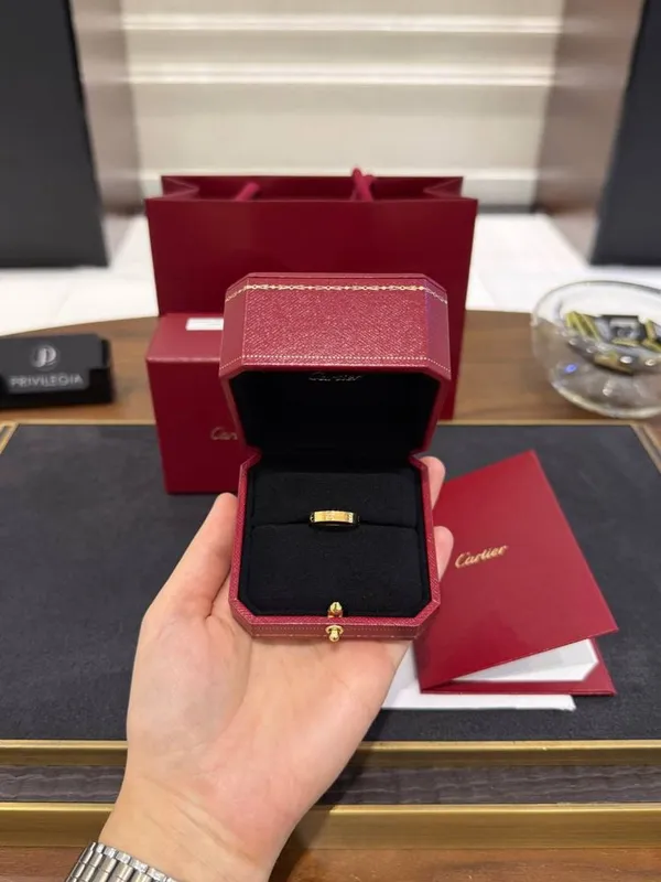 NEW кольцо Cartier Love small model — фото 2