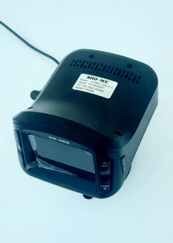 Антирадар + видеорегистратор + GPS информер SHO-ME Combo 5. A12. — фото 2 Антирадар + видеорегистратор + GPS информер SHO-ME Combo 5. A12. — фото 2