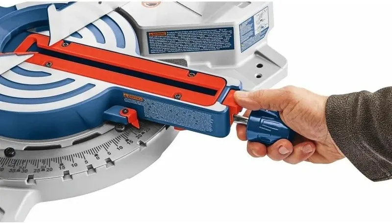 Bosch пила торцовочная 4