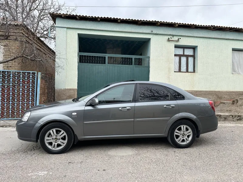 Lacetti 1.6 avtomat 2013 3
