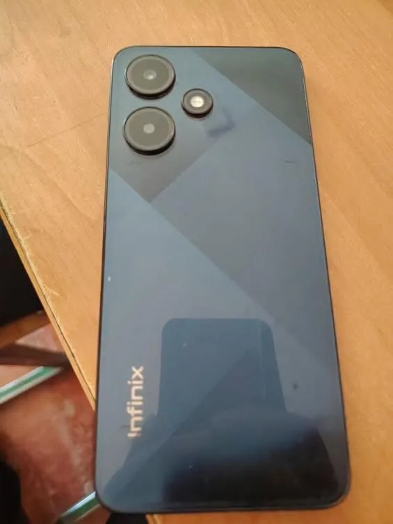 Infinix Hot 30i