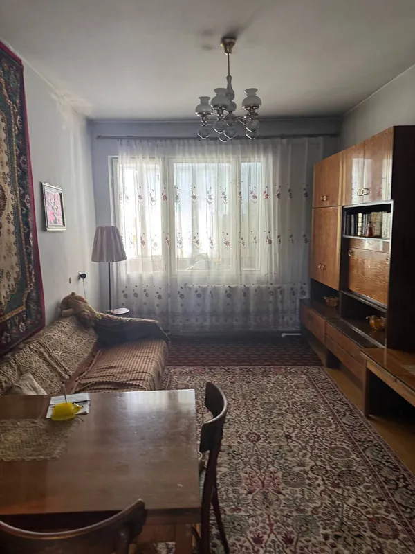 Ta'mirsiz 3/4/4 xonadon sotiladi, Yunusobod 13. 6