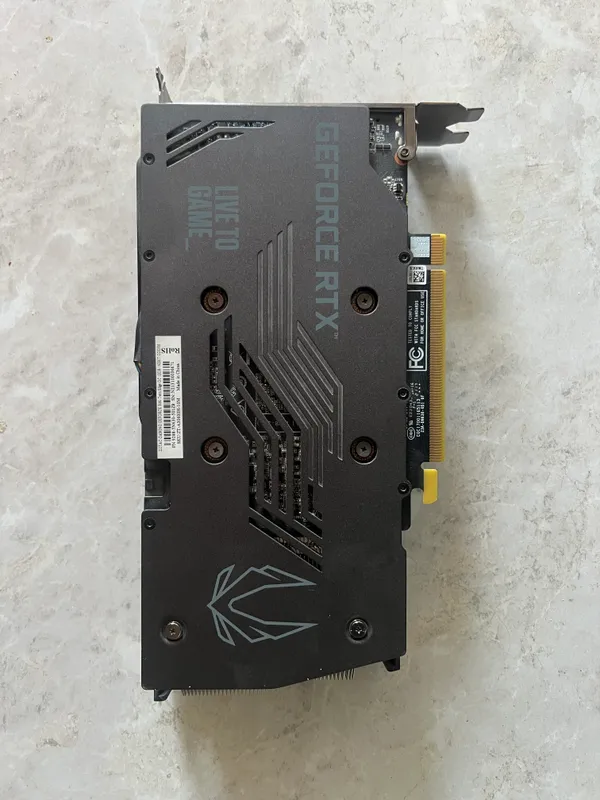 Видеокарта Zotac 3060 12 ГБ 2 Видеокарта Zotac 3060 12 ГБ 2