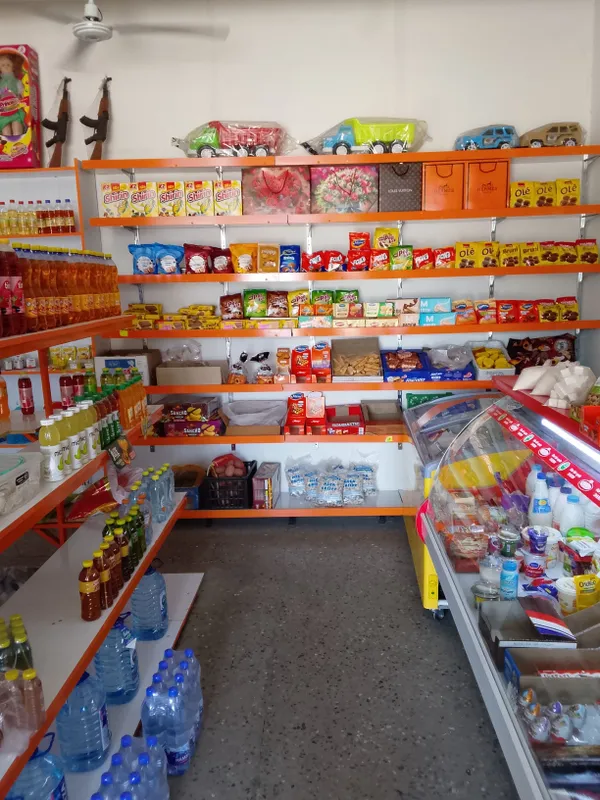 Полка-стеллаж для магазина, работал 10 месяцев 4 Полка-стеллаж для магазина, работал 10 месяцев 4