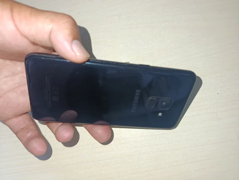 Samsung a8 32g ochilmagan bir qul — фото 6