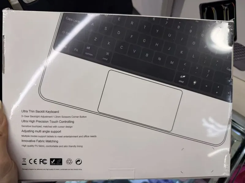 Galaxy Tab A11 plus keyboard чехол с клавиатурой 3