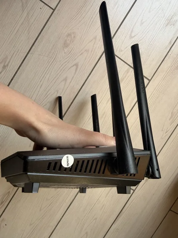 Wifi Роутер Tenda AC7 4 Wifi Роутер Tenda AC7 4