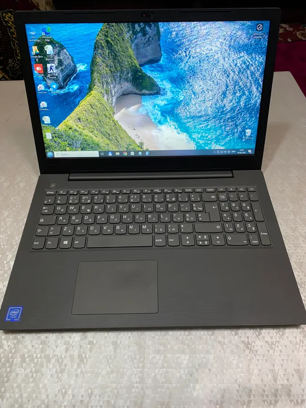 Noutbook Lenovo