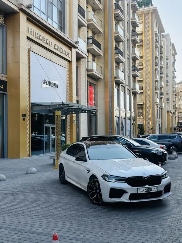 BMW f10 restayling 3.0L Twin Power Turbo — фото 2