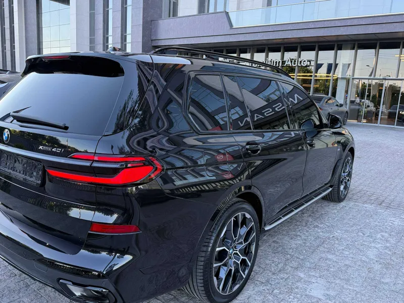 BMW X7 40i xDrive 2024 — фото 2
