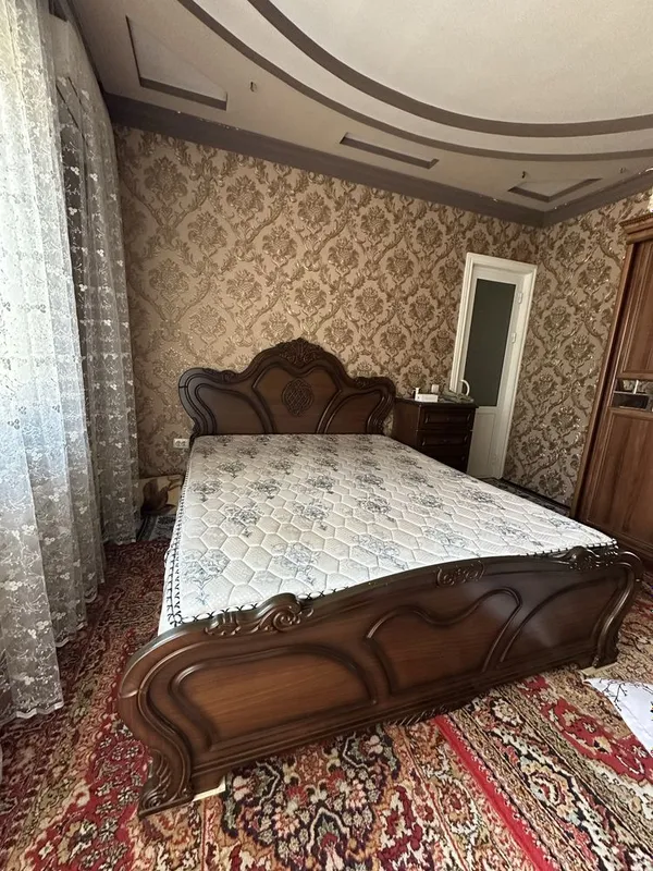 2 kishilik krovat matrasi bilan
