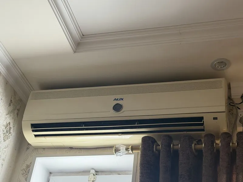 AUX kanditsioner 24 talik eng kattasi
