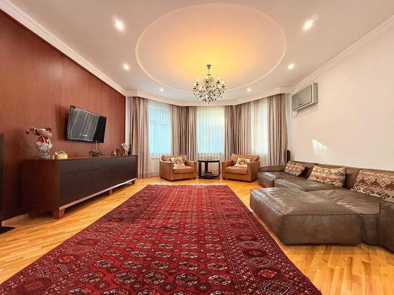 ул.Ивлева ул.Кичик Мирабад 7-сот 2-эт 6-комн 350 м² ремонт — фото 2