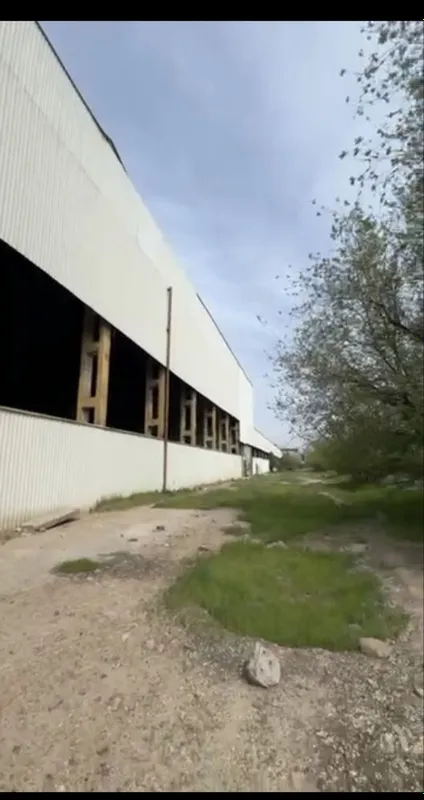 15 GEKTAR ANGAR ZAVOD SOTILADI SROCHNA suv svet gaz kanalizatsiya bor 7 15 GEKTAR ANGAR ZAVOD SOTILADI SROCHNA suv svet gaz kanalizatsiya bor 7