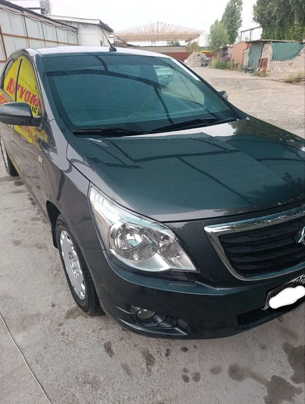 Srochno sotiladi kobilit moshina gazi bor aftomat karopka 3