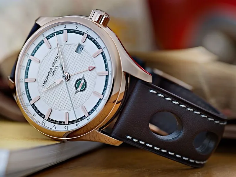 Швейцарские часы FREDERIQUE CONSTANT Vintage Rally Healey GMT — фото 5