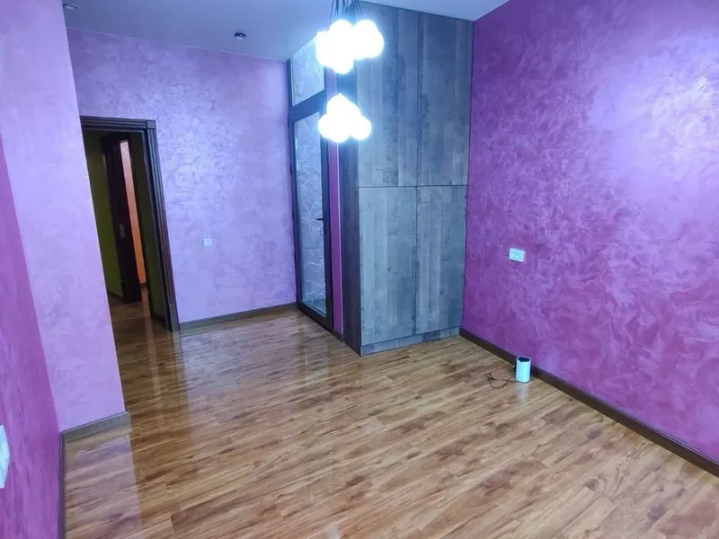 Продаю 2х этажный дом — фото 6