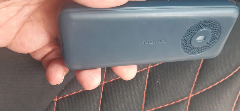 Продается мобильный телефон Nokia 5 Продается мобильный телефон Nokia 5