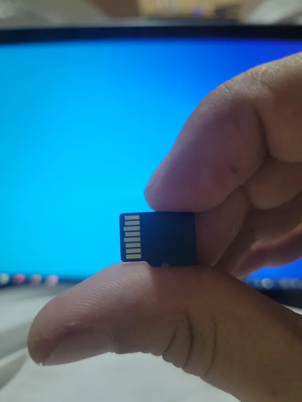 micro-SD карта флешка — фото 1