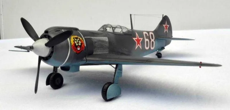 Сборная модель самолета Ла-5ФН (КР, 1/72) — фото 4 Сборная модель самолета Ла-5ФН (КР, 1/72) — фото 4