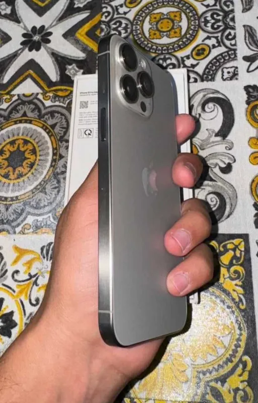 Iphone 15 Pro Max 256 gb VN/A 2