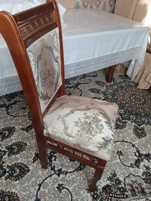 Продается стол и стулья — фото 1