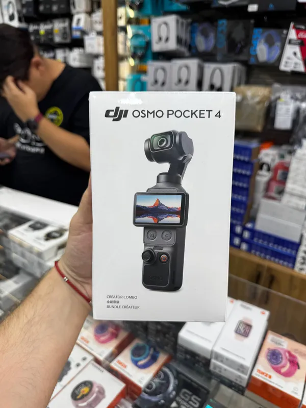 Dji pocket 4 combo